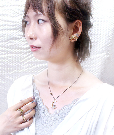 FUTURE LABYRINTH ｜近未来フェミニン×スポーティシック｜Palnart Poc