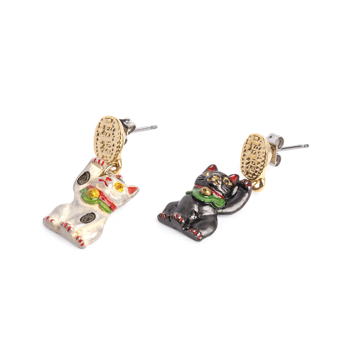 招き日和ピアス / Lucky cat｜Palnart Poc STORE｜パルナートポック