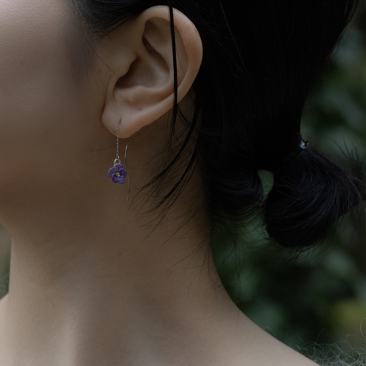 小花ピアス(ビオラ) / Viola flower｜Palnart Poc STORE｜パルナート